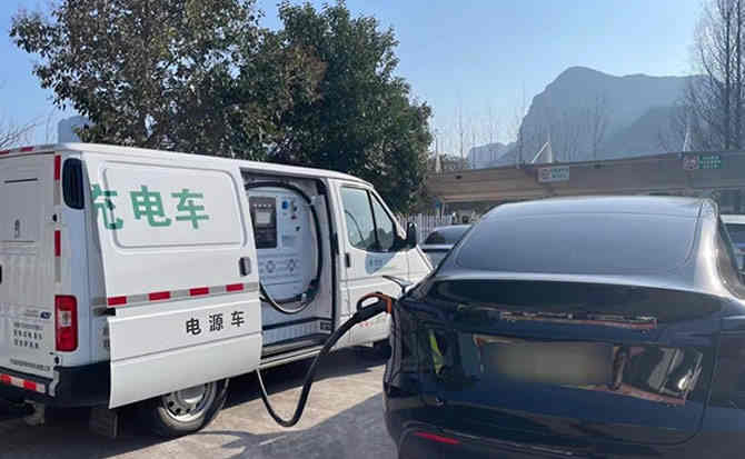 龙州汽车搭电